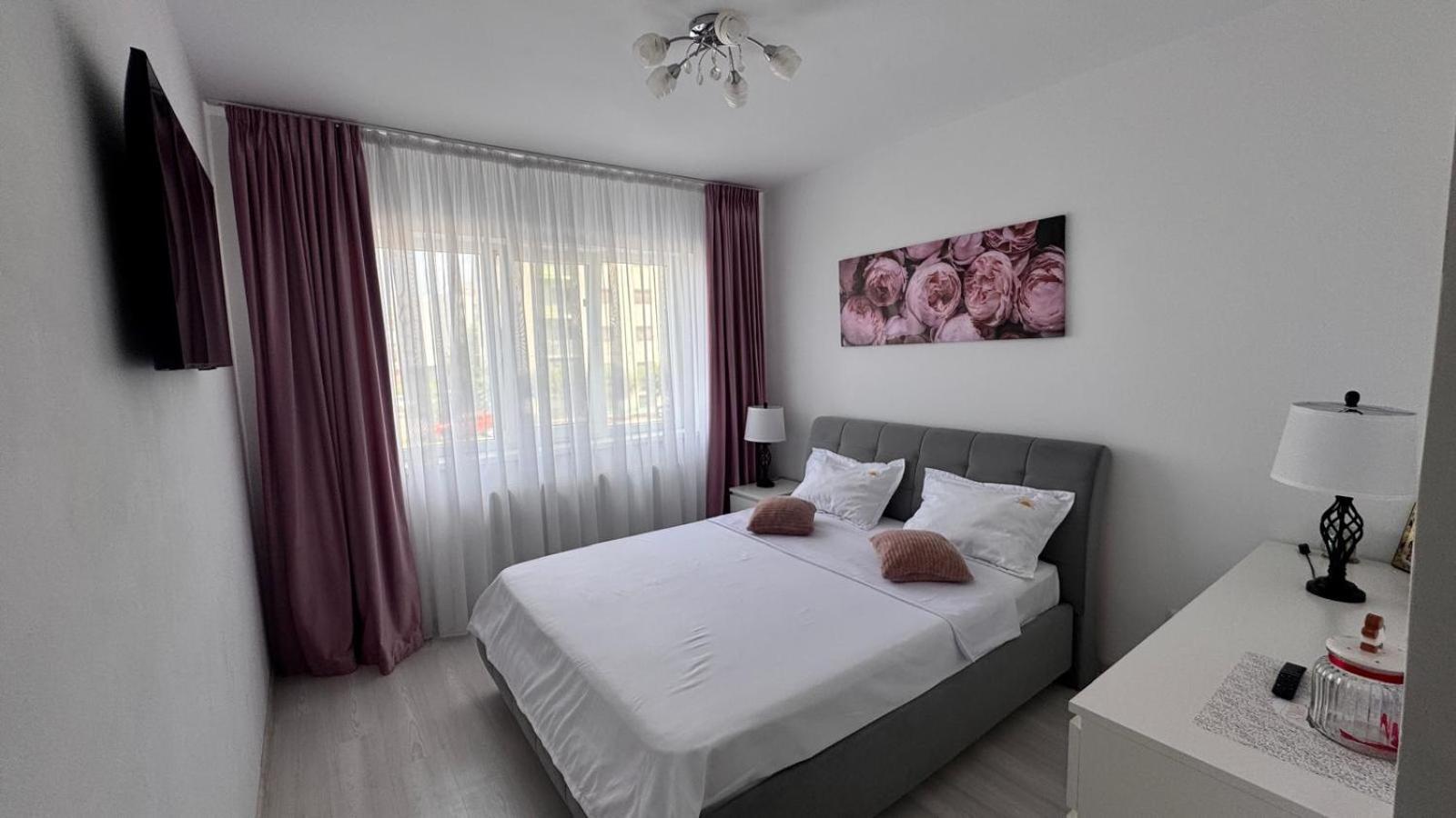 One Apartment Militari Bucharest Exterior photo